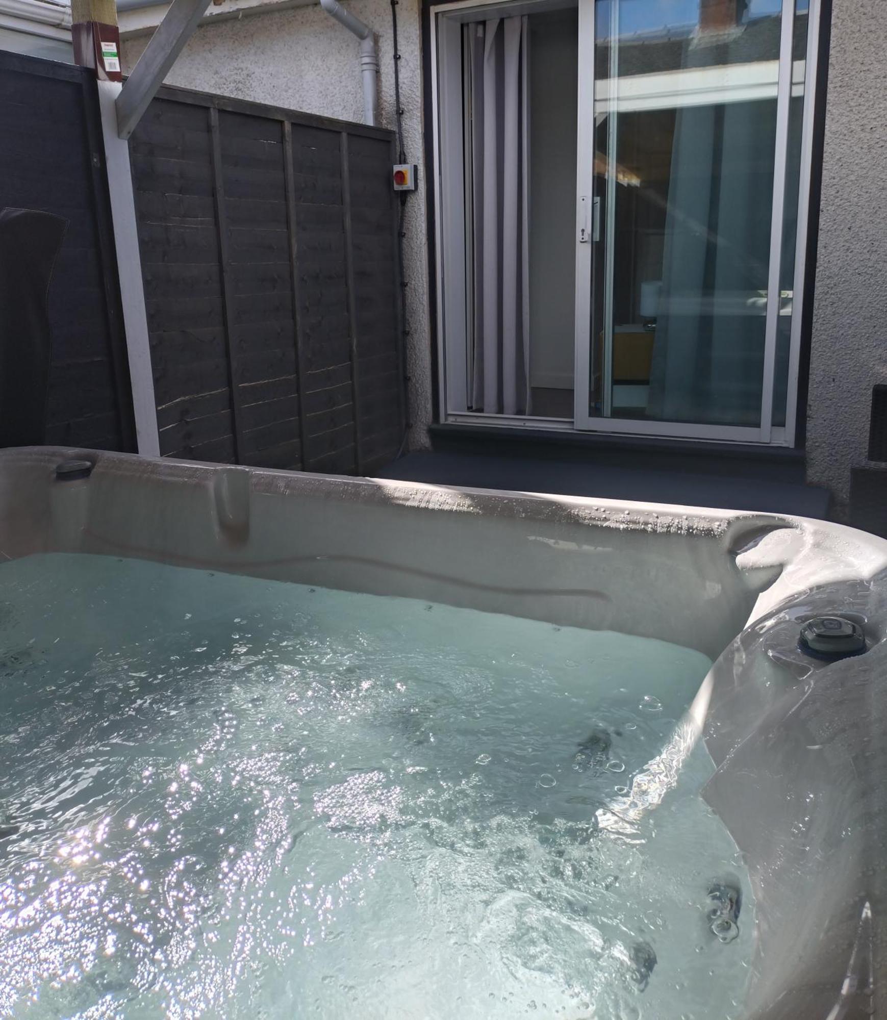 Anchorage Guest House - Also 1 Room Available With Hot Tub,Must Be Booked Separately Balloch Oda fotoğraf